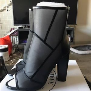 “Nova” Steve Madden Booties